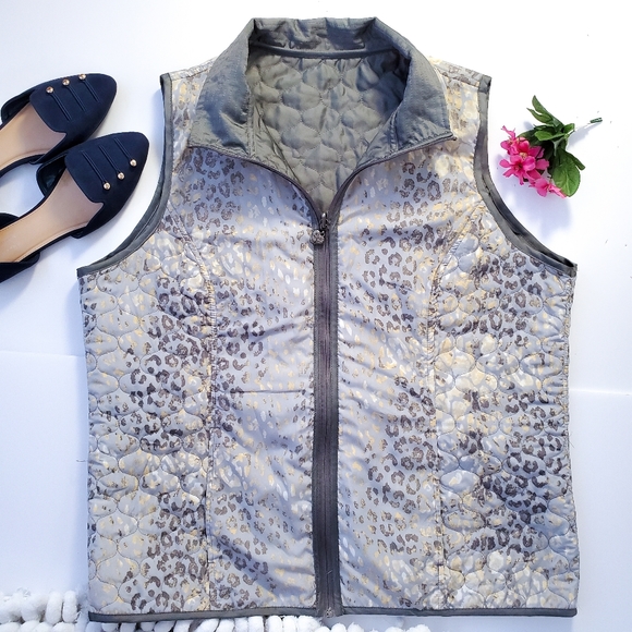 Gray reversible quilted vest - Picture 2 of 8